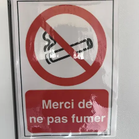 Mortes Avec Parking Gratuit Apartment *